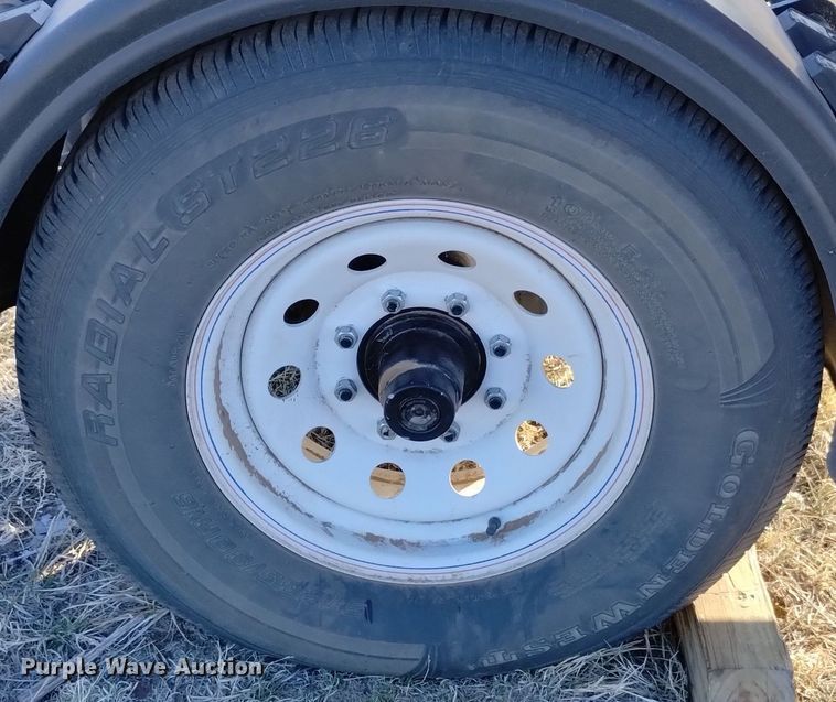 image for item DN6365 2015 MacDon FD75-D  flex draper head