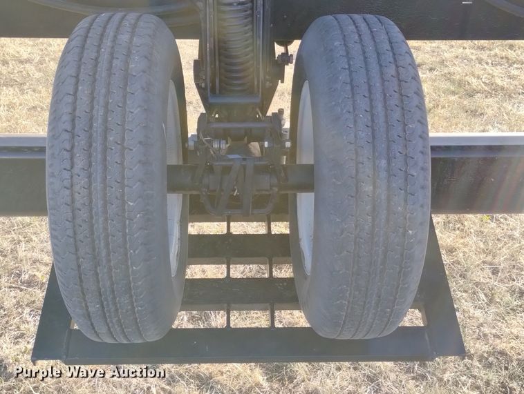 image for item DN6365 2015 MacDon FD75-D  flex draper head