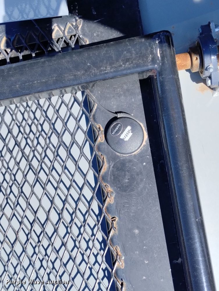 image for item DN6366 2014 CrustBuster 4560  air seeder