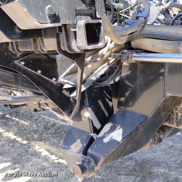 image for item DN6366 2014 CrustBuster 4560  air seeder