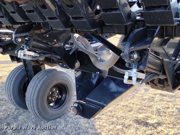 image for item DN6366 2014 CrustBuster 4560  air seeder