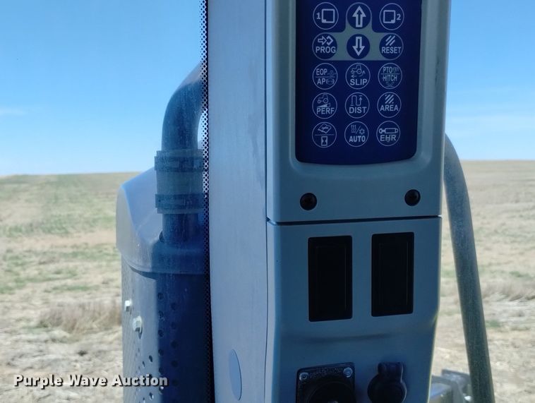 image for item DN6367 2015 New Holland T8.410  MFWD tractor