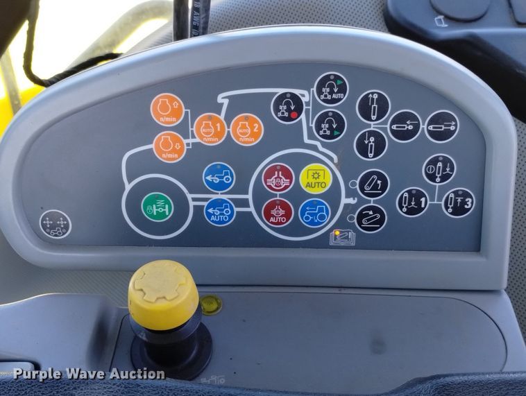 image for item DN6367 2015 New Holland T8.410  MFWD tractor