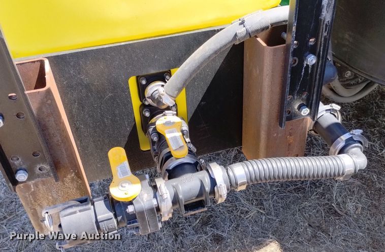 image for item DN6367 2015 New Holland T8.410  MFWD tractor