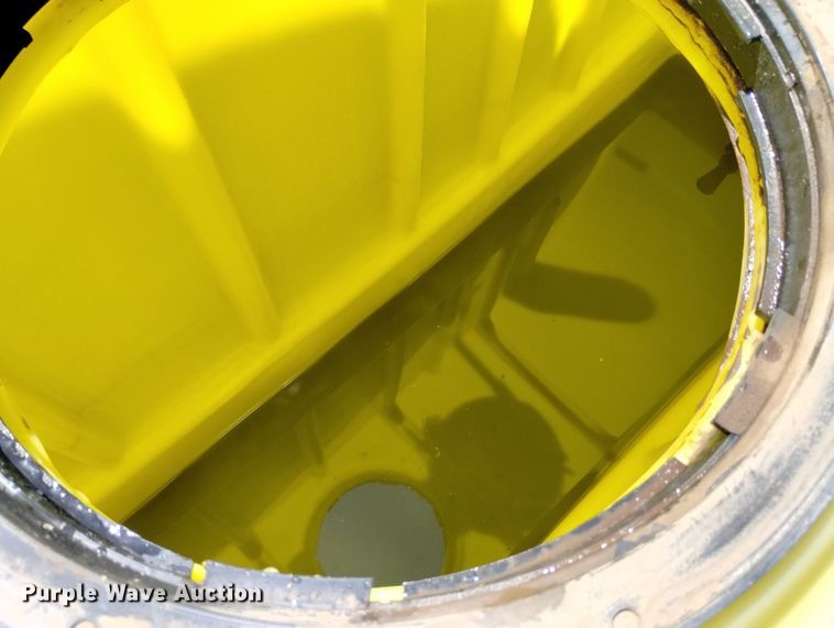 image for item DN6367 2015 New Holland T8.410  MFWD tractor