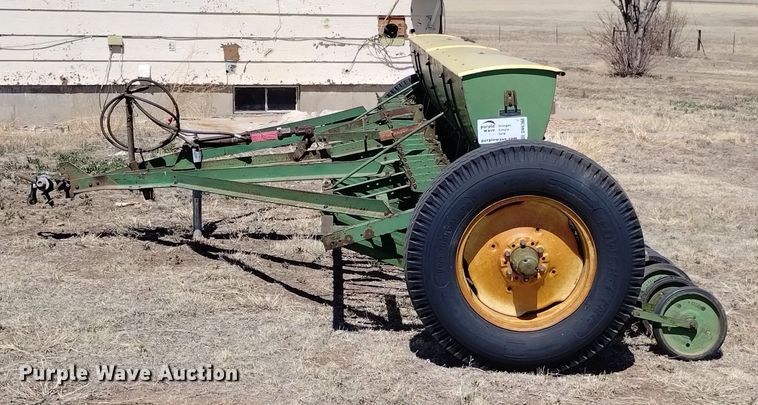 image for item DN6368 John Deere DR-A  grain drill