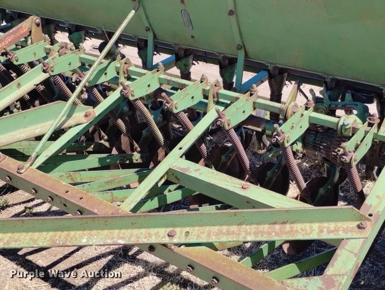 image for item DN6368 John Deere DR-A  grain drill