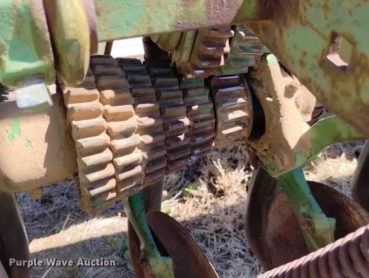 image for item DN6368 John Deere DR-A  grain drill