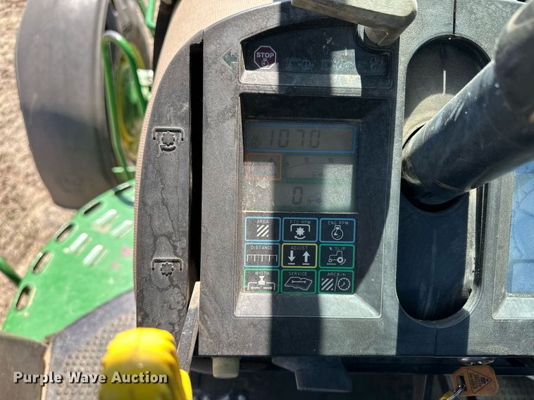 image for item DN6370 1992 John Deere 4960  MFWD tractor