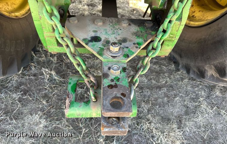 image for item DN6370 1992 John Deere 4960  MFWD tractor