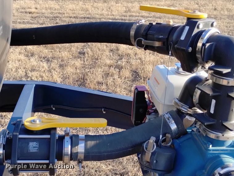 image for item DN6371 Ag Spray 1610  nurse tank trailer