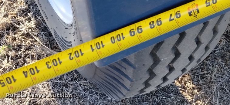 image for item DN6371 Ag Spray 1610  nurse tank trailer