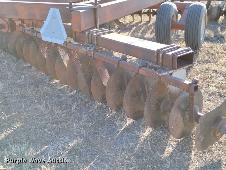 image for item DN6372 CrustBuster  off-set disk