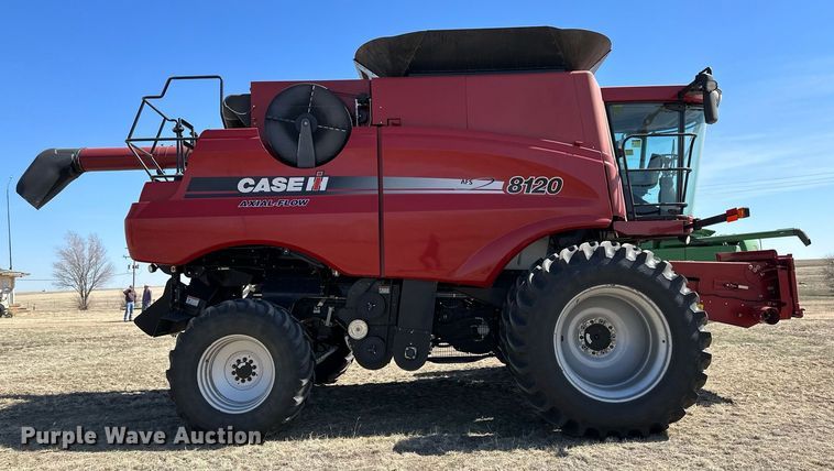 image for item DN6373 2010 Case IH 8120 Axial Flow  combine
