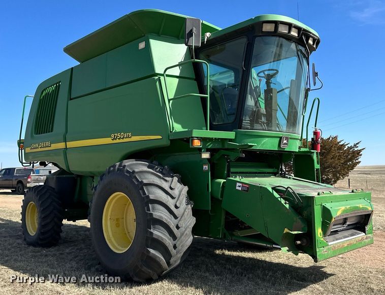 image for item DN6375 2001 John Deere 9750 STS  combine