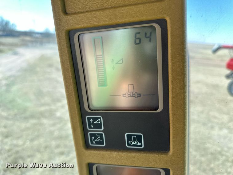 image for item DN6375 2001 John Deere 9750 STS  combine