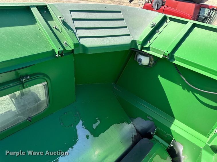 image for item DN6375 2001 John Deere 9750 STS  combine