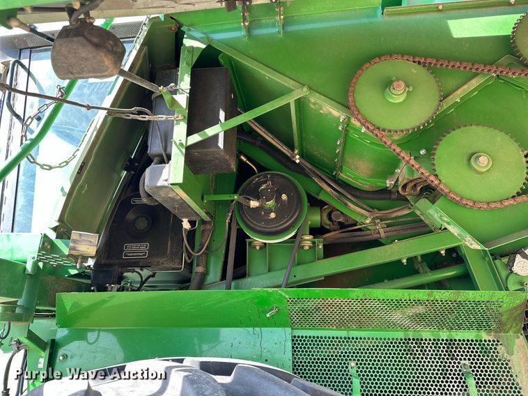 image for item DN6375 2001 John Deere 9750 STS  combine