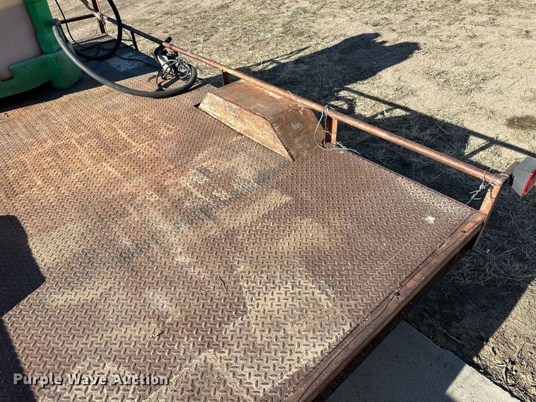 image for item DN6376 Utility trailer