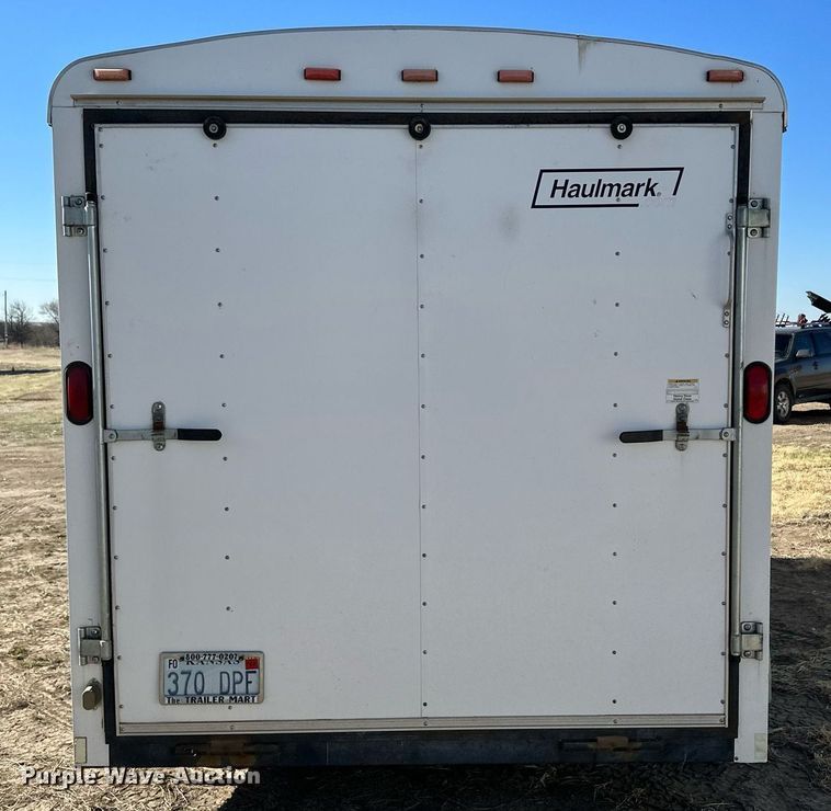 image for item DN6377 2007 Haulmark TS7X14DT2  enclosed cargo service trailer