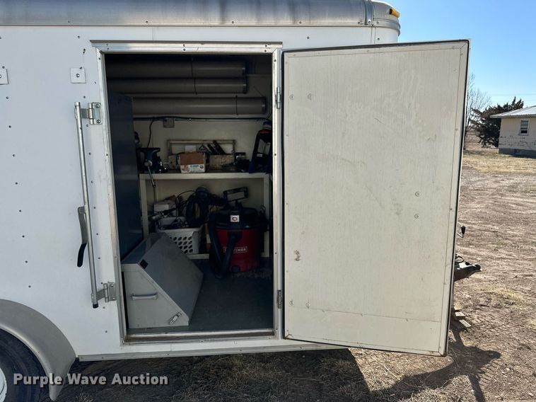 image for item DN6377 2007 Haulmark TS7X14DT2  enclosed cargo service trailer