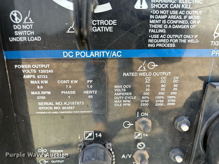 image for item DN6377 2007 Haulmark TS7X14DT2  enclosed cargo service trailer