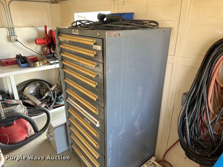 image for item DN6377 2007 Haulmark TS7X14DT2  enclosed cargo service trailer