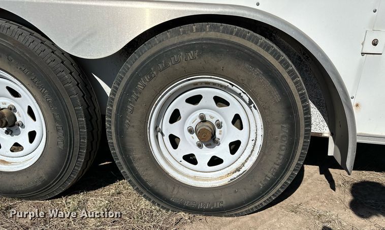 image for item DN6377 2007 Haulmark TS7X14DT2  enclosed cargo service trailer