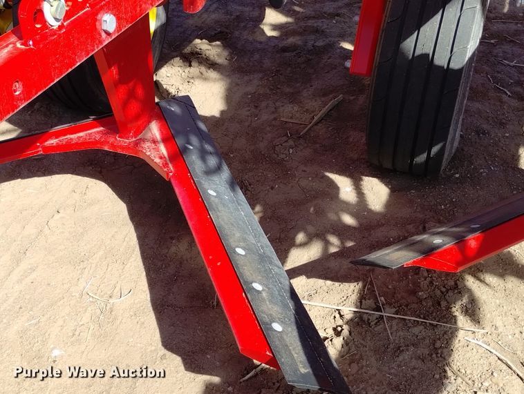 image for item DN6378 2022 Sunflower 3612  sweep plow