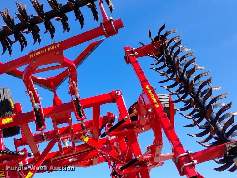 image for item DN6378 2022 Sunflower 3612  sweep plow