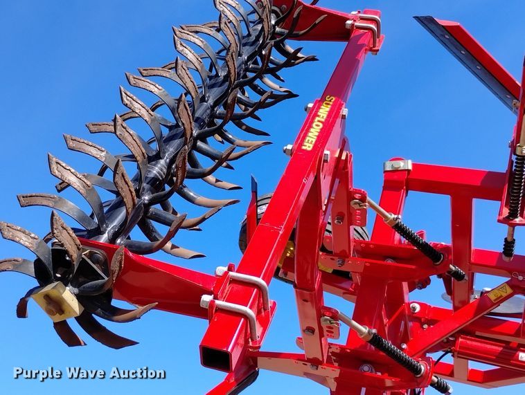 image for item DN6378 2022 Sunflower 3612  sweep plow