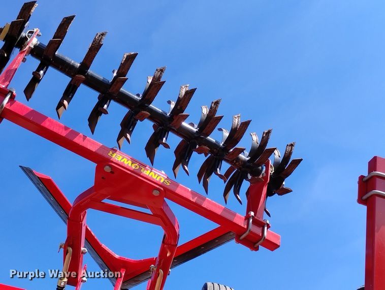 image for item DN6378 2022 Sunflower 3612  sweep plow