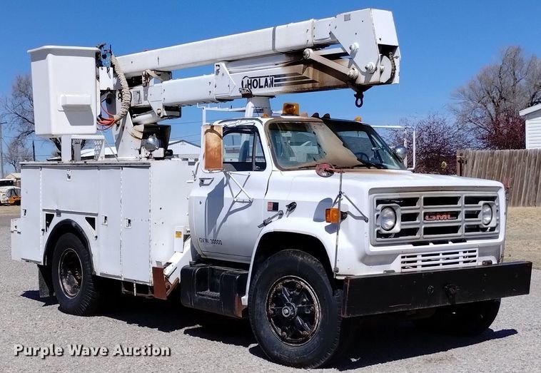 image for item DN6379 1989 GMC 7000  bucket truck