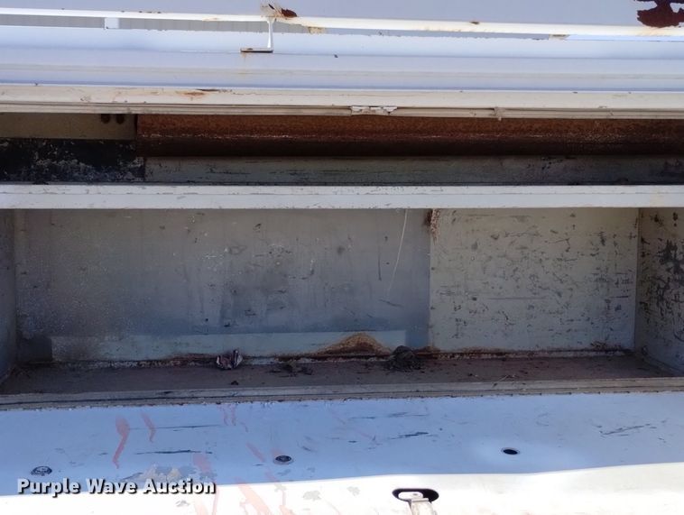 image for item DN6379 1989 GMC 7000  bucket truck