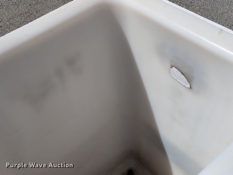 image for item DN6379 1989 GMC 7000  bucket truck