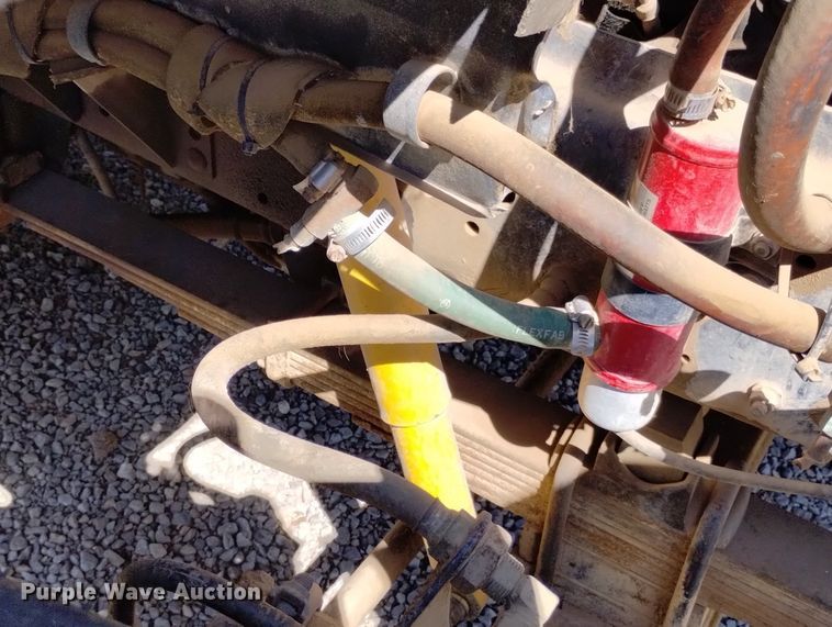 image for item DN6379 1989 GMC 7000  bucket truck