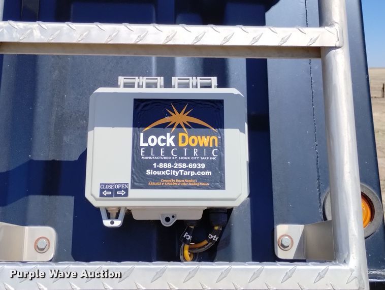 image for item DN6380 2009 Neville Built  grain trailer