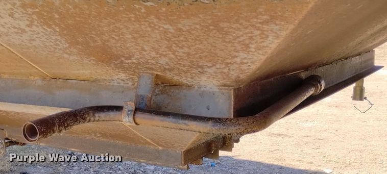 image for item DN6380 2009 Neville Built  grain trailer