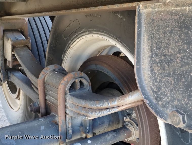 image for item DN6380 2009 Neville Built  grain trailer