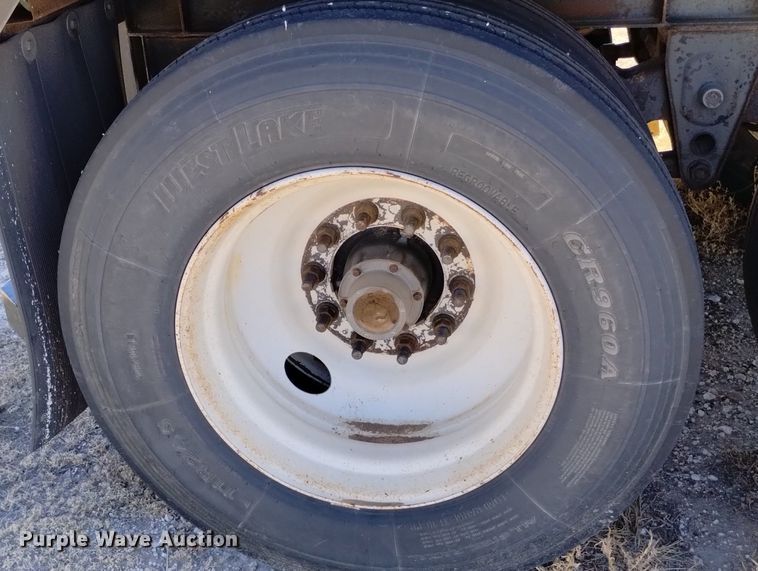 image for item DN6380 2009 Neville Built  grain trailer