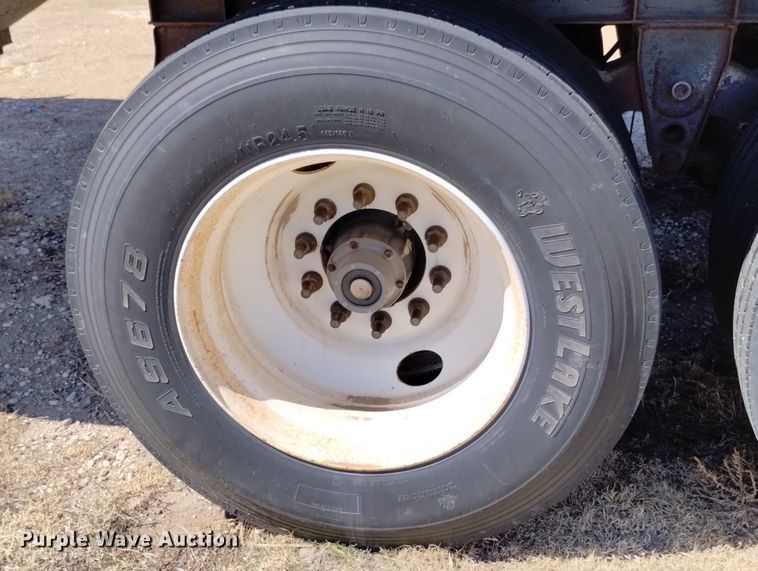 image for item DN6380 2009 Neville Built  grain trailer