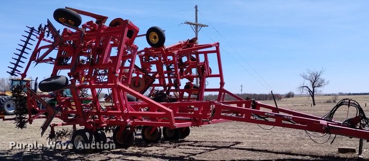 image for item DN6382 2012 Sunflower 3612  sweep plow