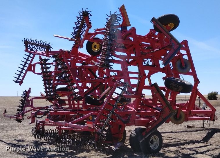 image for item DN6382 2012 Sunflower 3612  sweep plow
