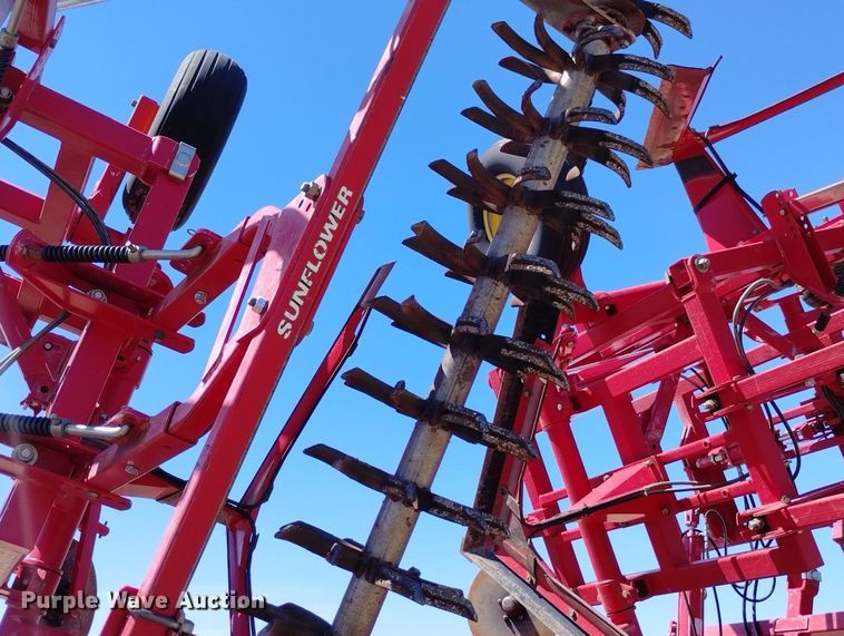 image for item DN6382 2012 Sunflower 3612  sweep plow