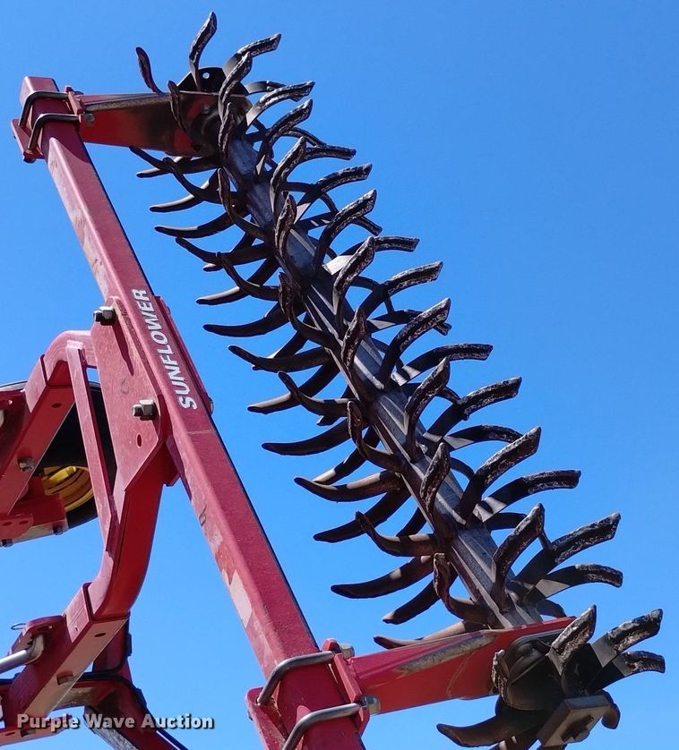 image for item DN6382 2012 Sunflower 3612  sweep plow
