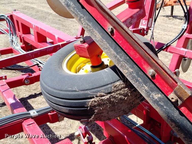 image for item DN6382 2012 Sunflower 3612  sweep plow