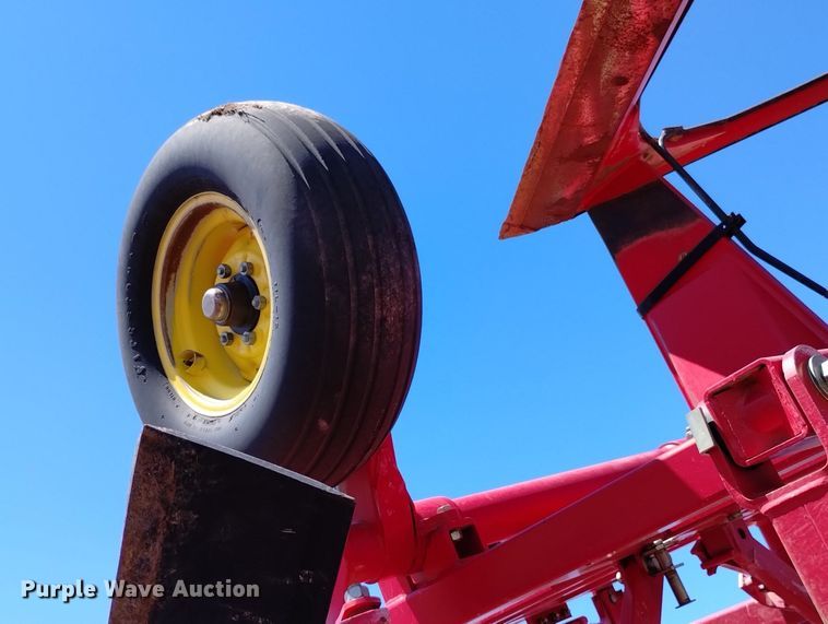 image for item DN6382 2012 Sunflower 3612  sweep plow