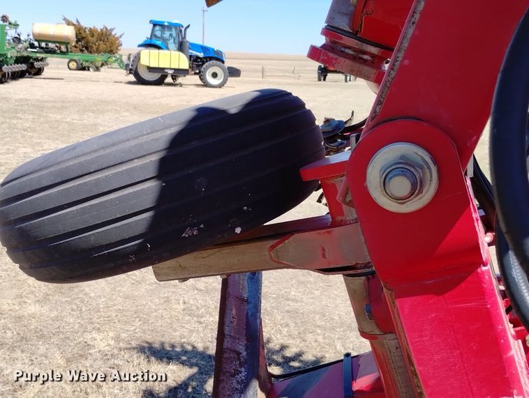 image for item DN6382 2012 Sunflower 3612  sweep plow