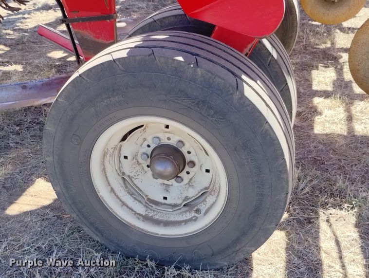 image for item DN6382 2012 Sunflower 3612  sweep plow