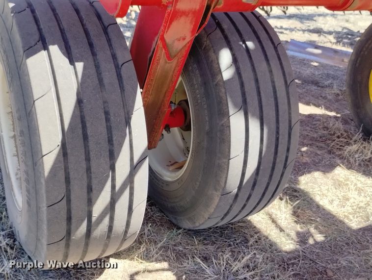 image for item DN6382 2012 Sunflower 3612  sweep plow